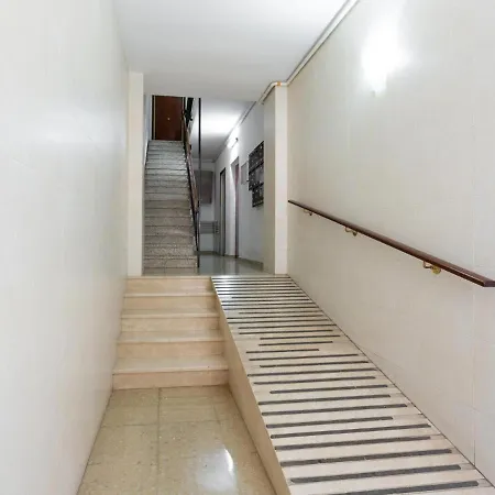 Click&Flat Fira Castelao Appartement L'Hospitalet de Llobregat Buitenkant foto