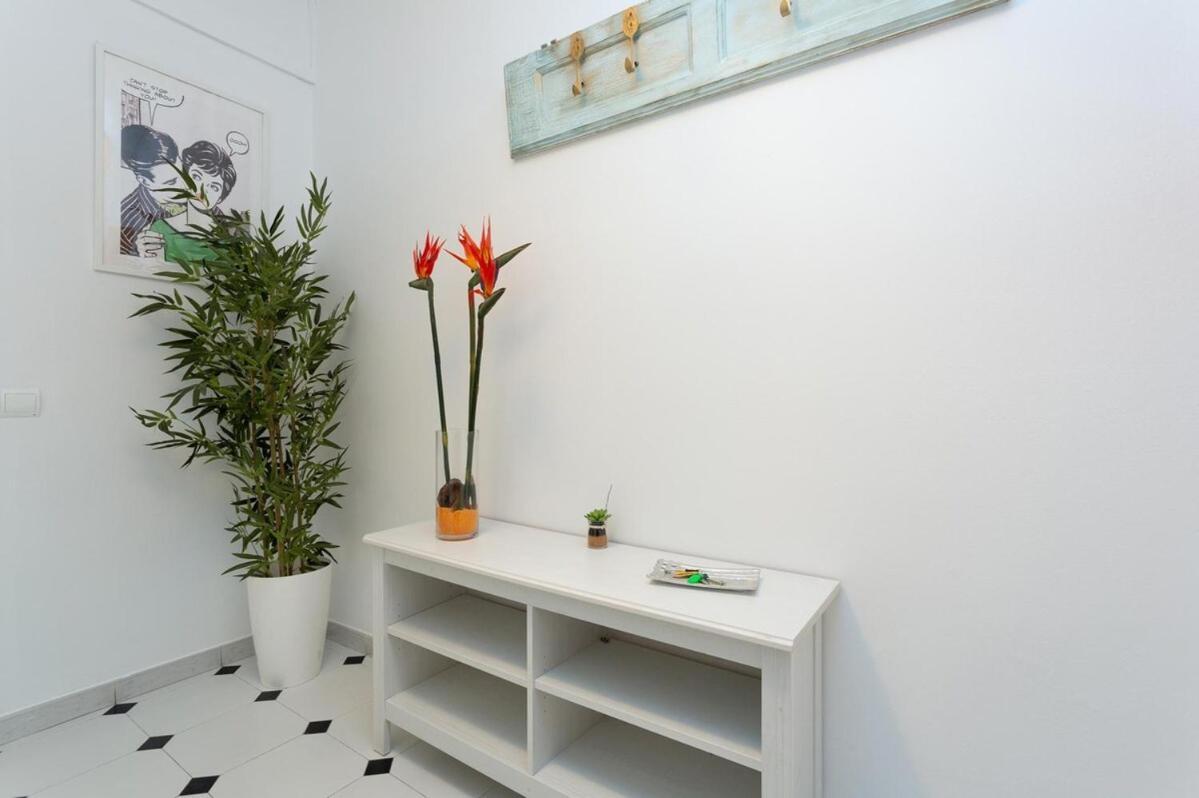 Click&flat Fira Castelao *